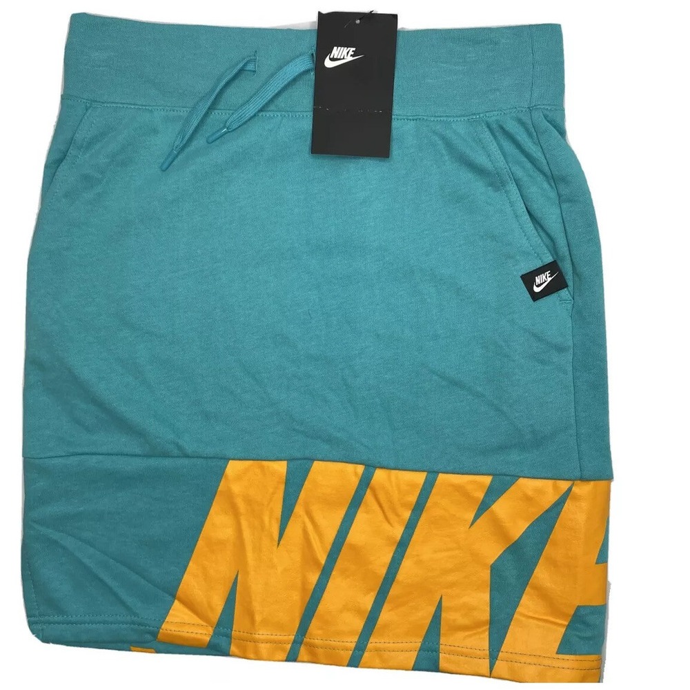 Nike Sportswear Skirt‎ Girls M French Terry Big Swoosh Athletic AQ9171-309 NWT